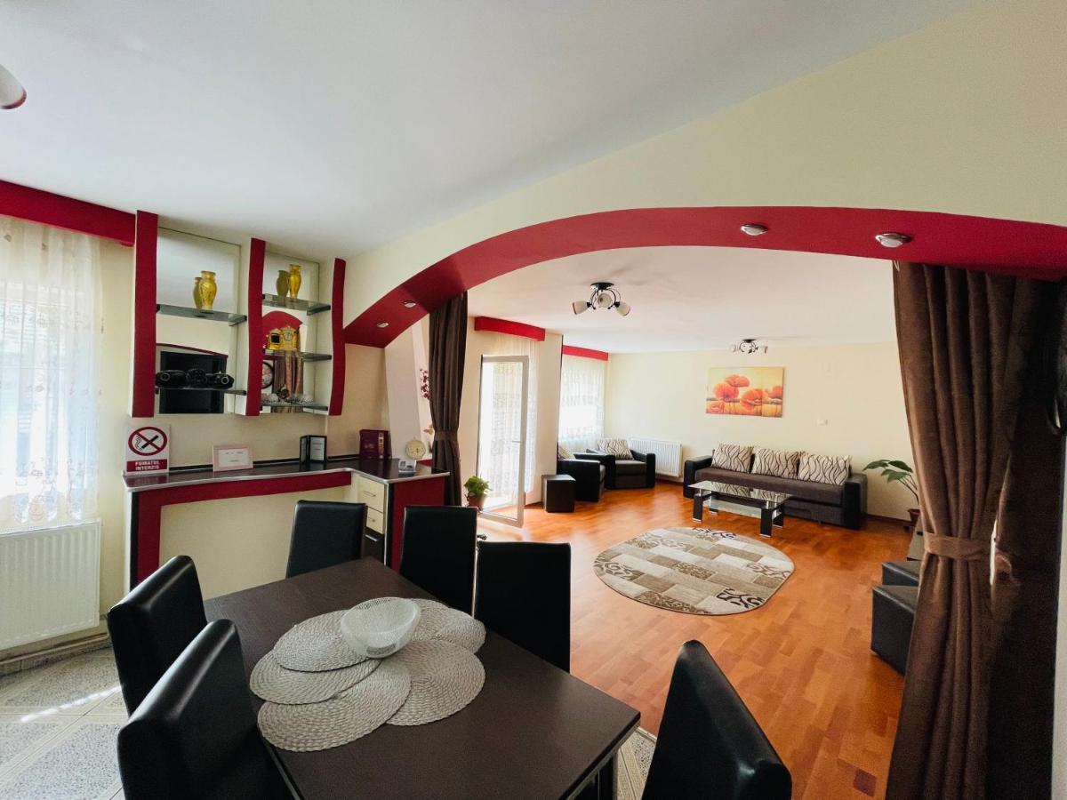 Apartament Extralarge Buşteni Exteriér fotografie
